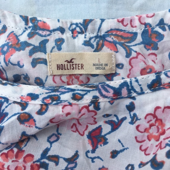 //HOLLISTER// Summer Print Crop Top - Picture 3 of 3